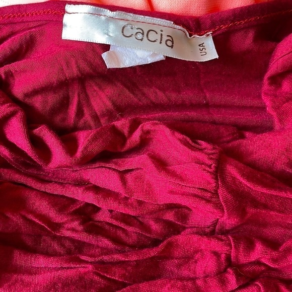 Cacia Red Boxy Crop Top with Scoop Neck Ruffled Bell Sleeve and Peplum Hem  Med - Picture 6 of 8